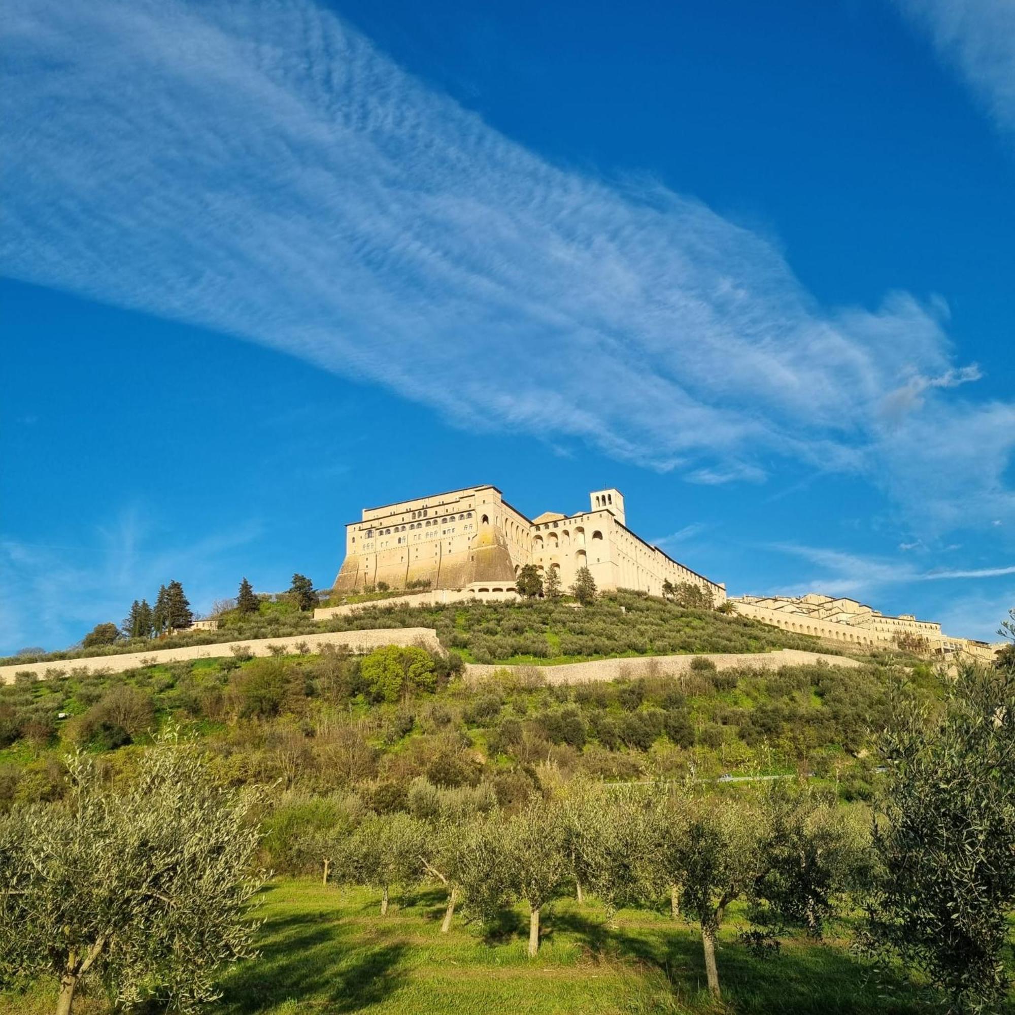 Portica Homes Assisi Esterno foto